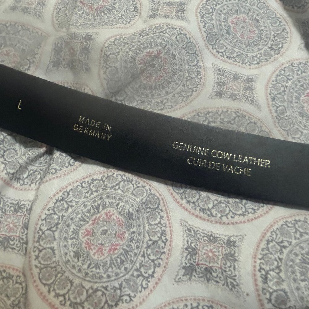 Black Leather on Black Buckle Belt